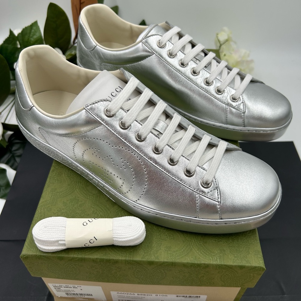 Gucci Silver Leather Low-Top Sneakers